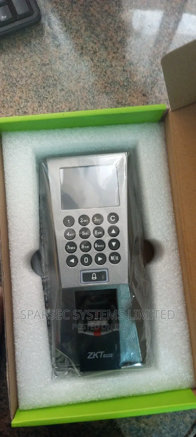 ZK F18 Biometric Reader