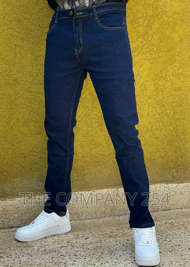 Designer Quality Classic Men's Plain Wash Denim Jeans 
Size - thumbnail 2