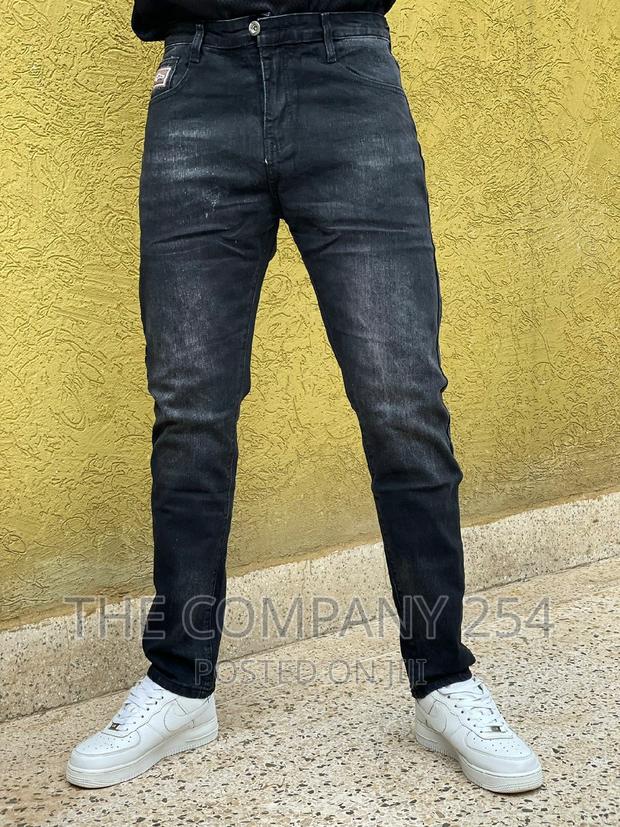 Designer Quality Classic Men's Plain Wash Denim Jeans 
Size - thumbnail 7