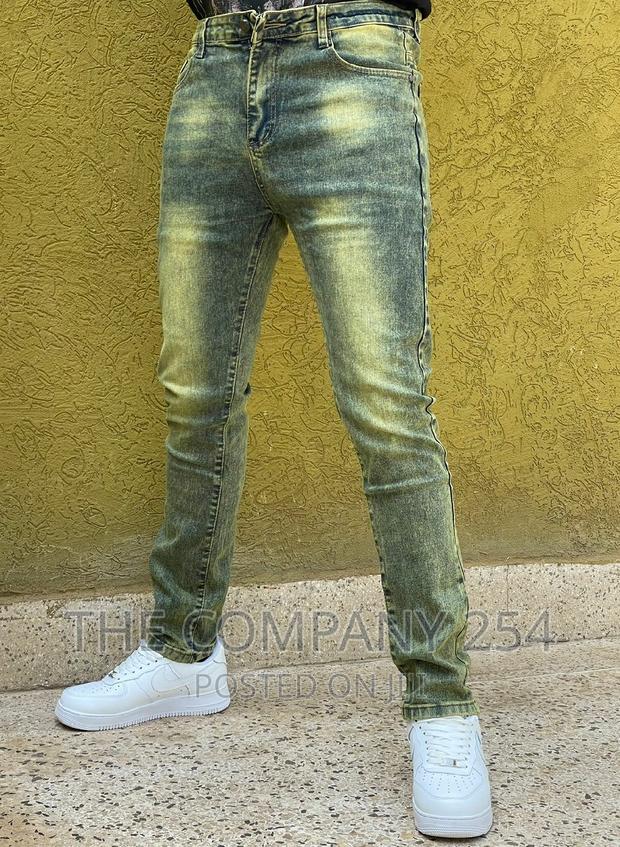 Designer Quality Classic Men's Plain Wash Denim Jeans 
Size - thumbnail 13