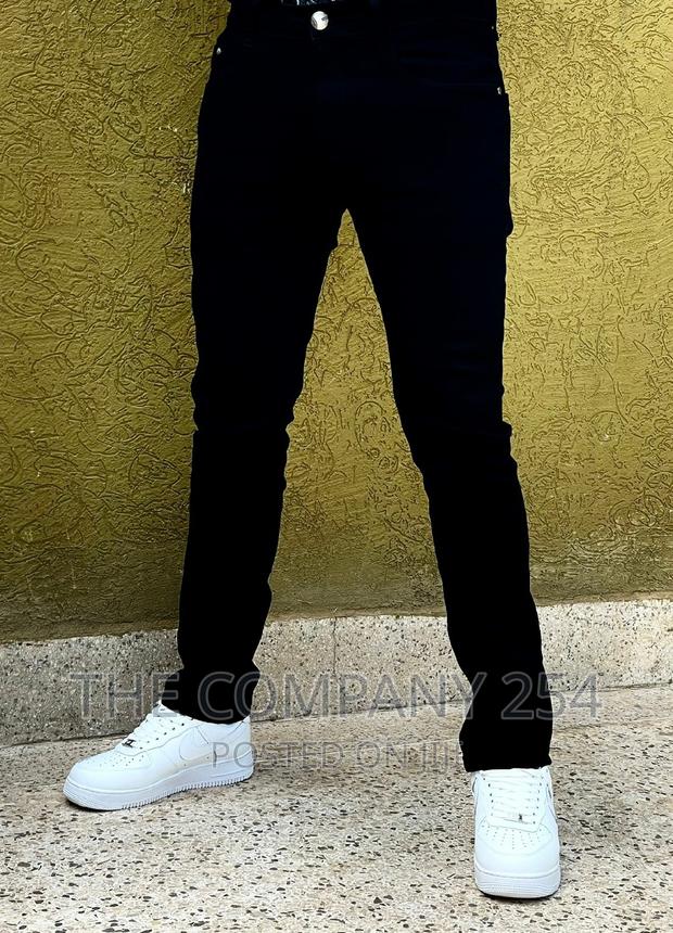 Designer Quality Classic Men's Plain Wash Denim Jeans 
Size - thumbnail 15