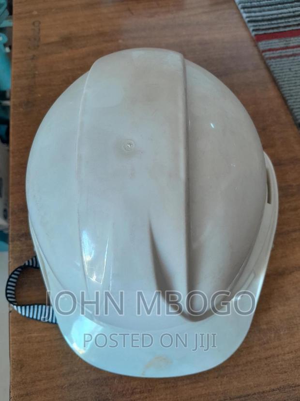 Safety Helmet - main view