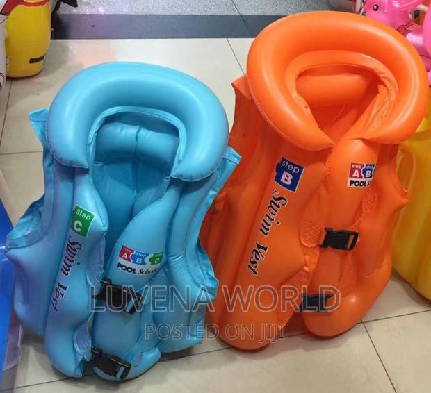 Swim Inflatable Jackets - main view