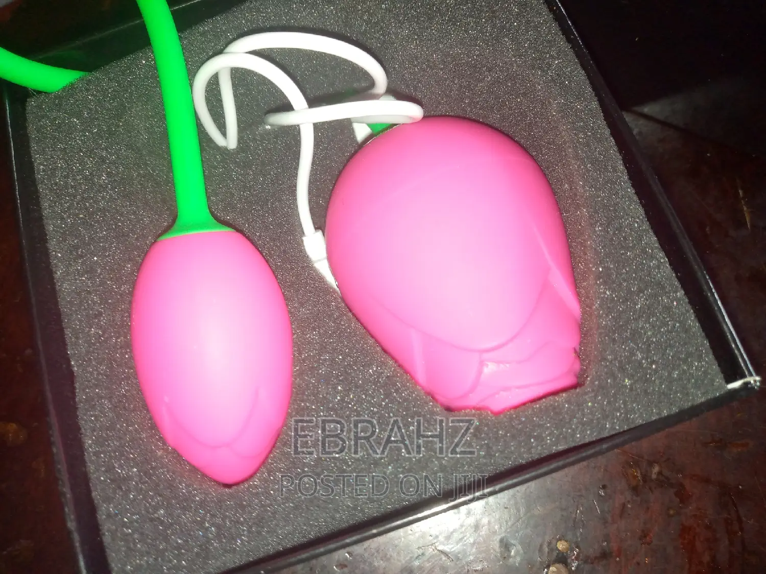 Two-in-One Rose Adult Shaped Vibrator/Sucker