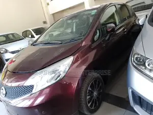 Nissan Note 2016 Burgundy