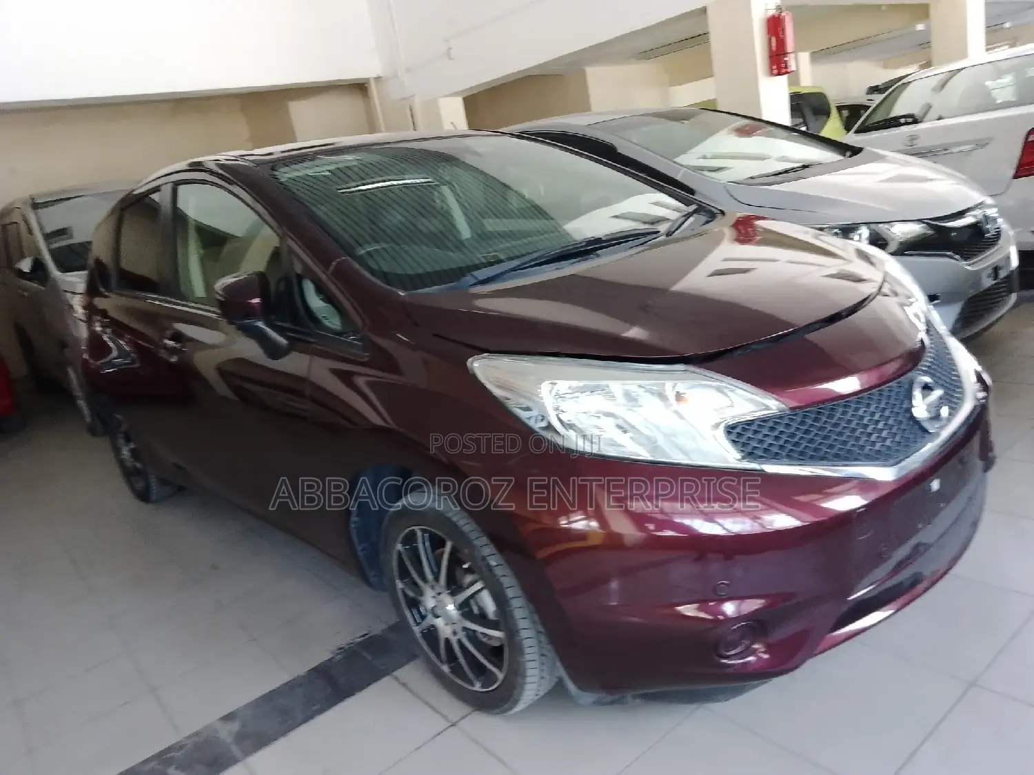 Nissan Note 2016 Burgundy