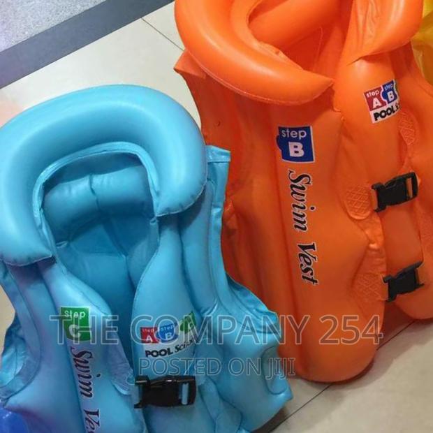 Swim Inflatable Jackets Accessible in Blue,Orange .
