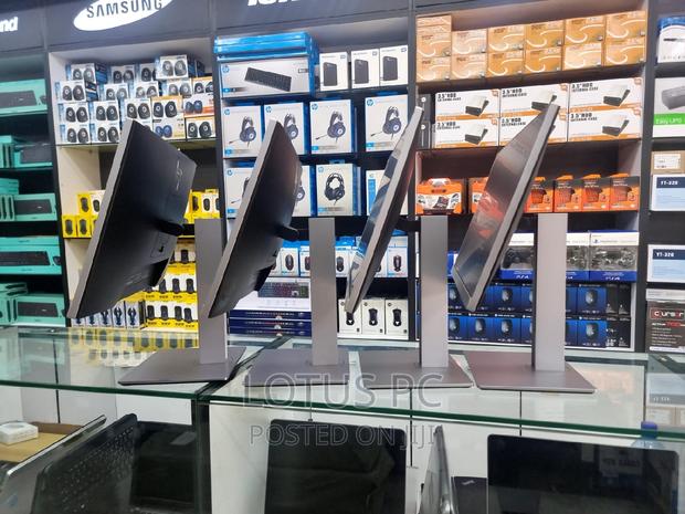 Hp 23" Edge to Edge Monitor - thumbnail 2