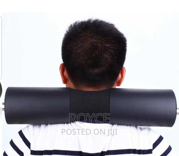 Barbell Foam Squat Pad - thumbnail 5