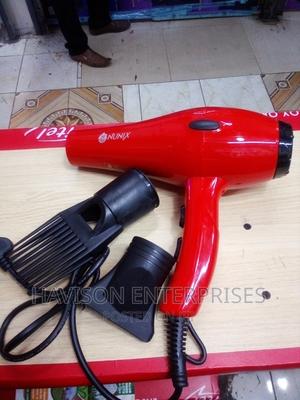 Professional Nunix Blowdrier - thumbnail 2