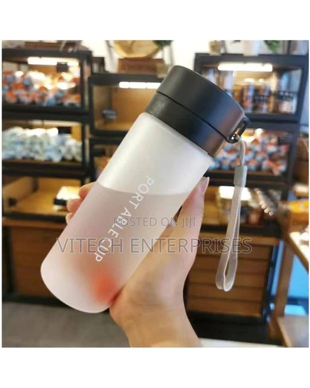 800mllarge Capacity Bottle Plastic Water Bottle - main view