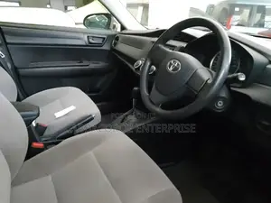 Toyota Axio 2016 Off white