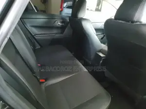Toyota Auris 2016 Matt Black