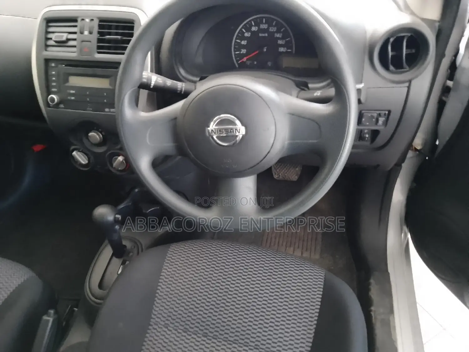 Nissan March 2016 Gray