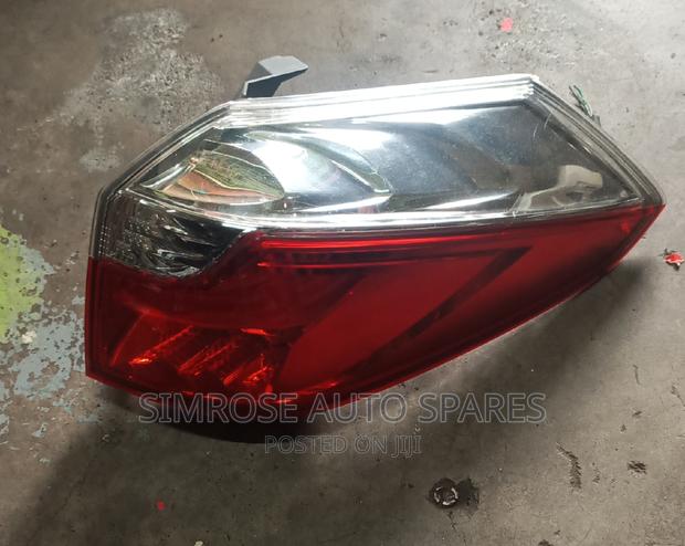 Honda Shuttle 2016 Tail Light.
