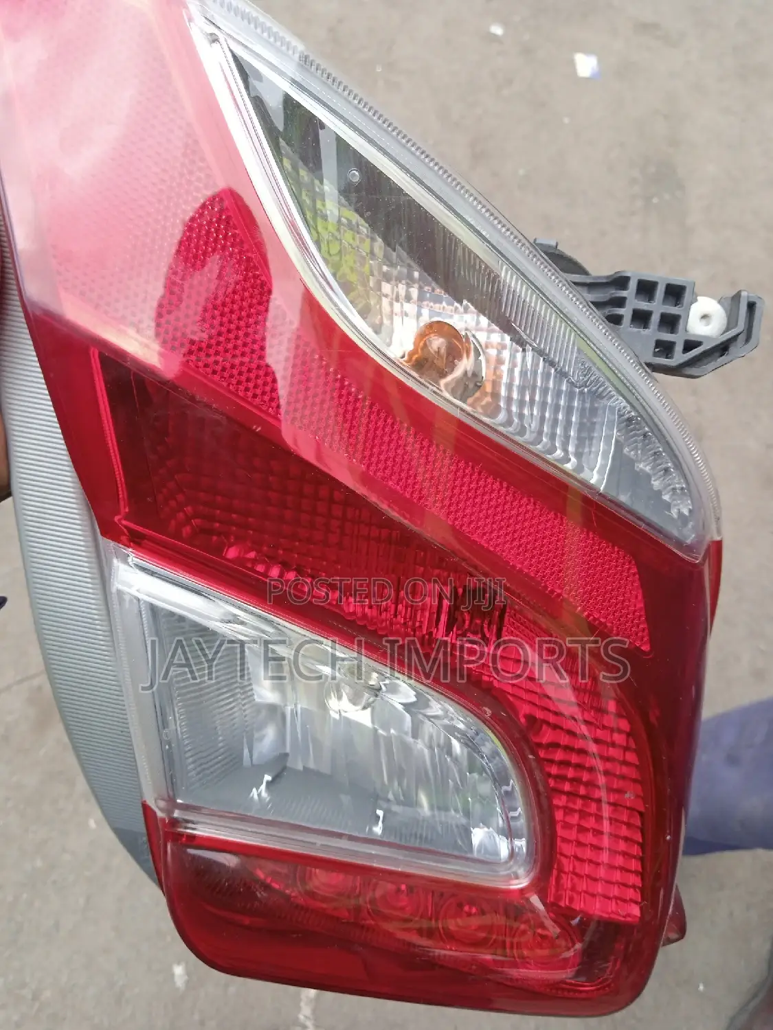 Vitz 2014 Reartailights