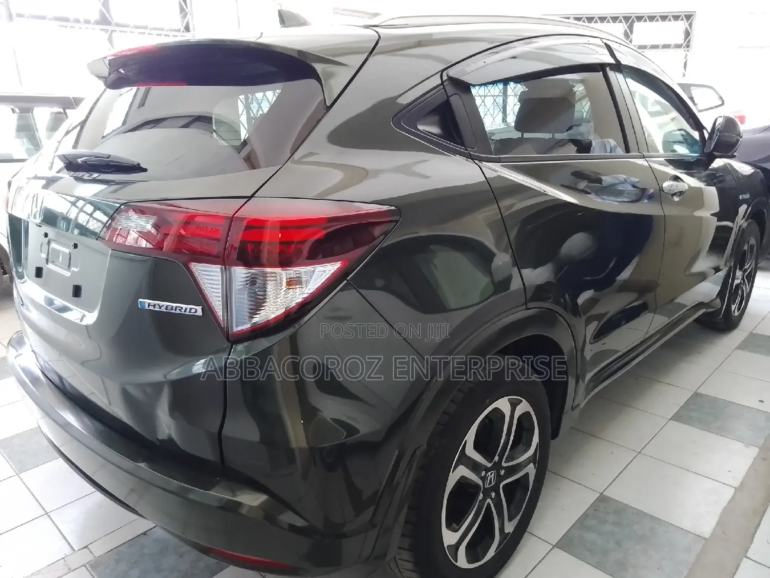 Honda Vezel 1.5 Hybrid 2WD 2016 Green