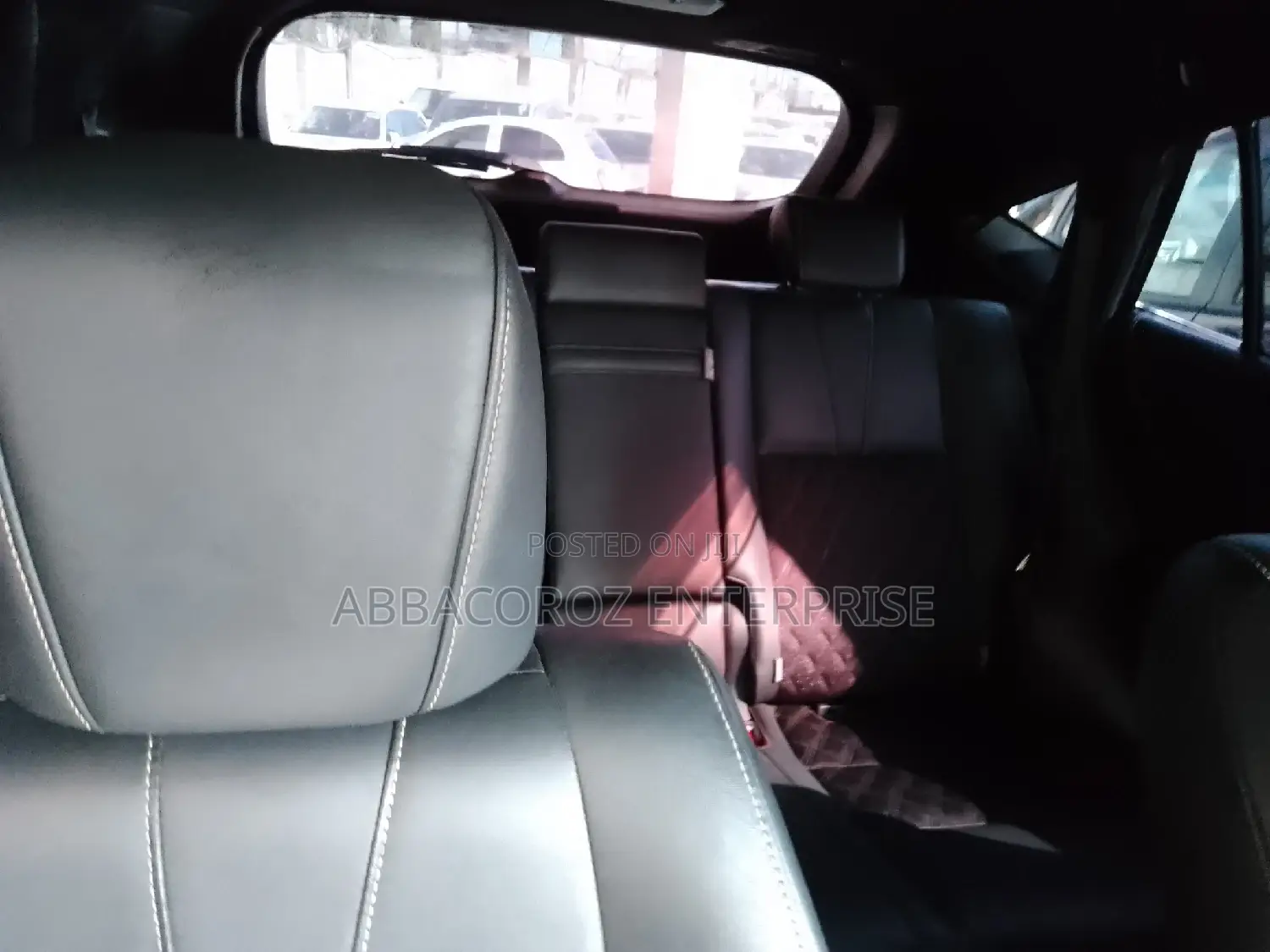 Toyota Harrier 2.0 2017 Matt Black