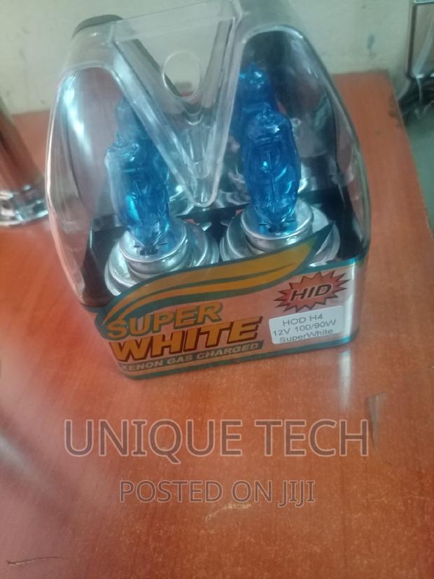 Super White 100W 12v H4 Halogen Headlights Car Bulbs - main view