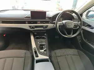 Audi A4 2.0T Premium AWD quattro 2017 Matt Black