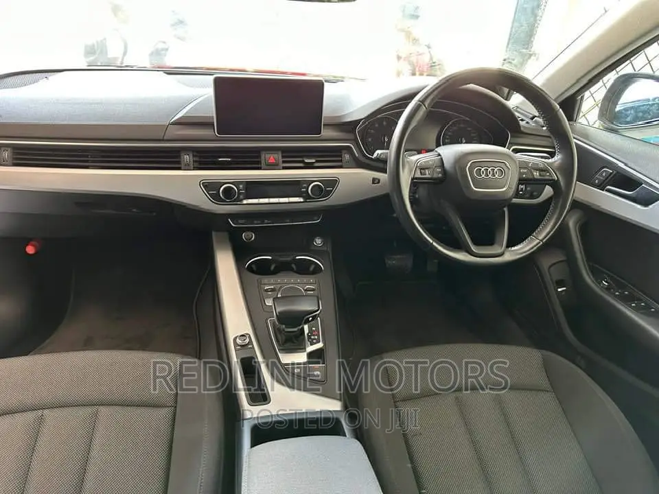 Audi A4 2.0T Premium AWD quattro 2017 Matt Black