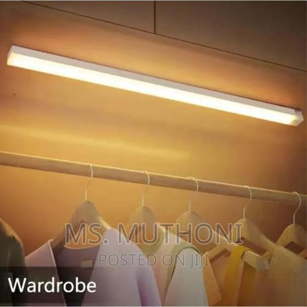 Magnetic Motion Sensor Light* - thumbnail 3
