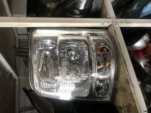 Suzuki Every Xenon Headlight