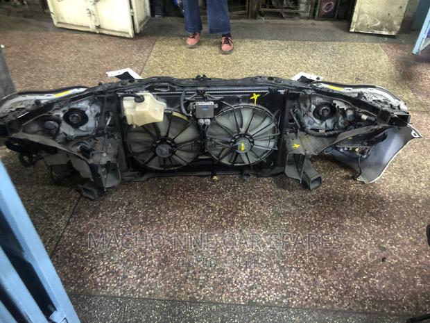 Toyota Crown 2005 Nosecut Assembly - thumbnail 2
