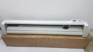 Brand New 4 Feet Vinyl Cutting Plotte