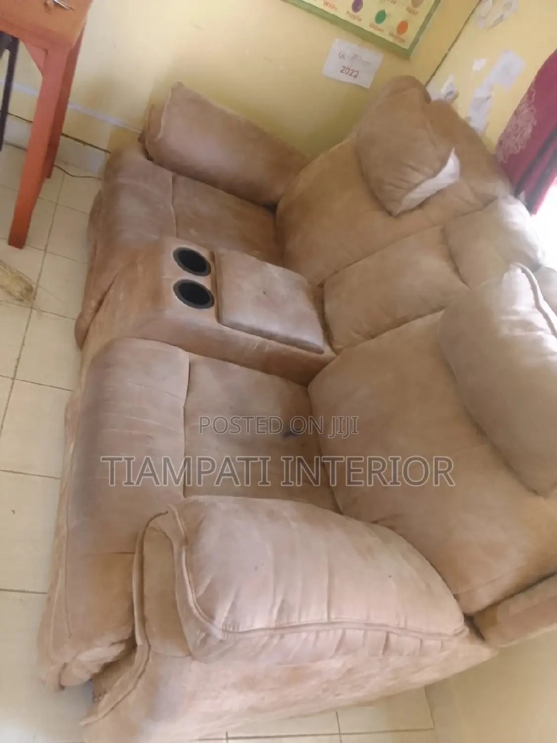 Sofa Sets Dye, Repairs, Upholstery And Refurbish