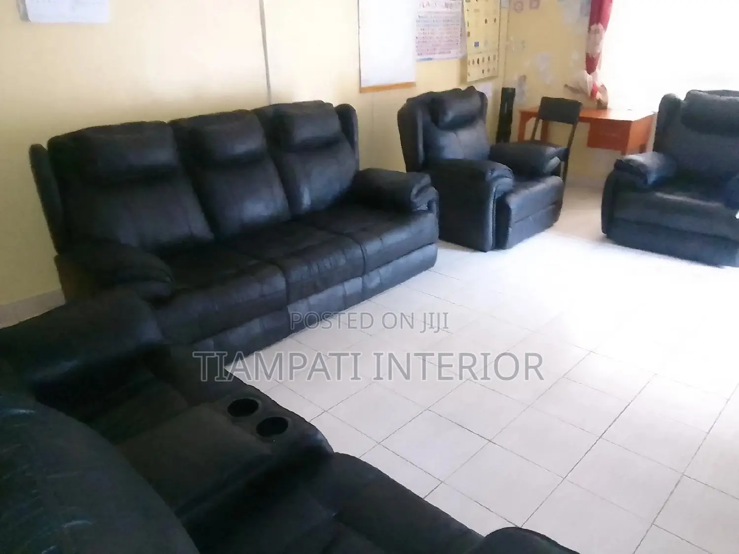 Sofa Sets Dye, Repairs, Upholstery And Refurbish