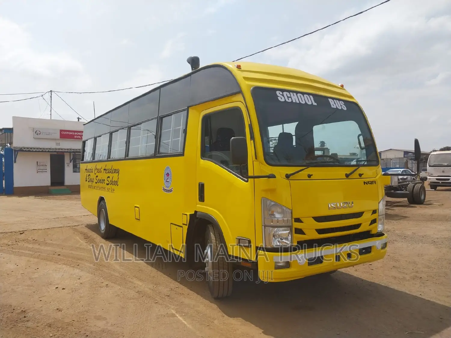 New Isuzu Std 4760 2023 Yellow