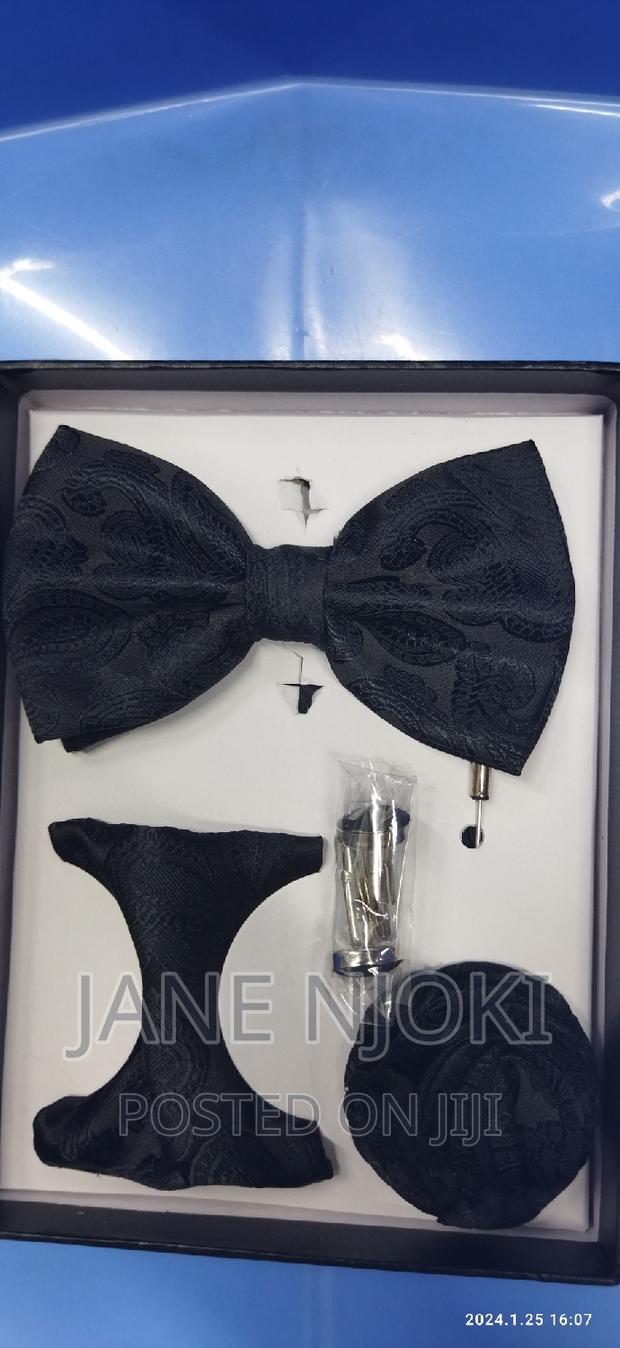 Set Ties and Bowties