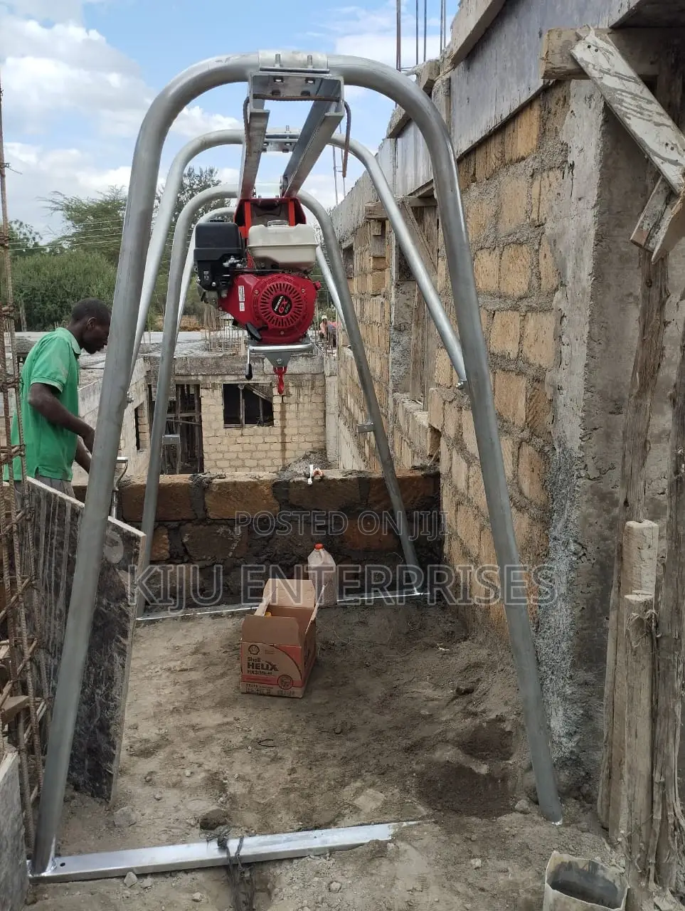One Tonne Concrete Hoist Available