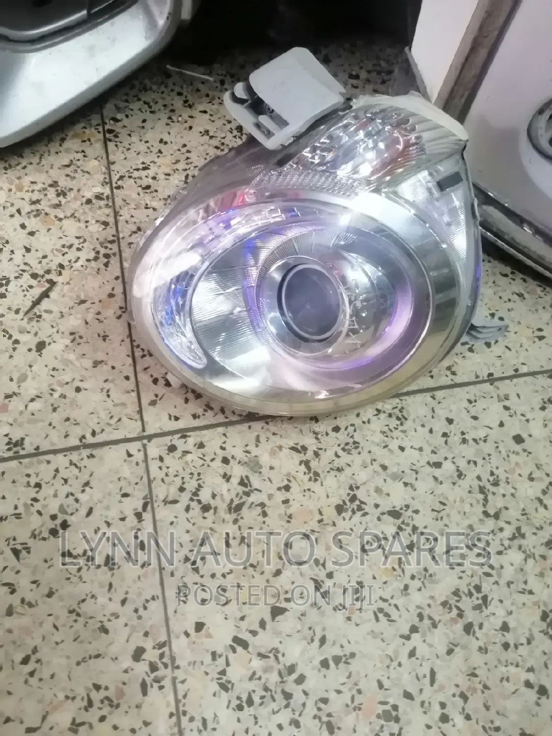 Toyota Sienta New Model With Focus Headlight