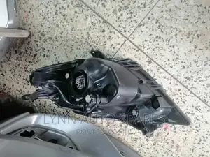 Toyota Vitz Jewella Non Xenon Headlight