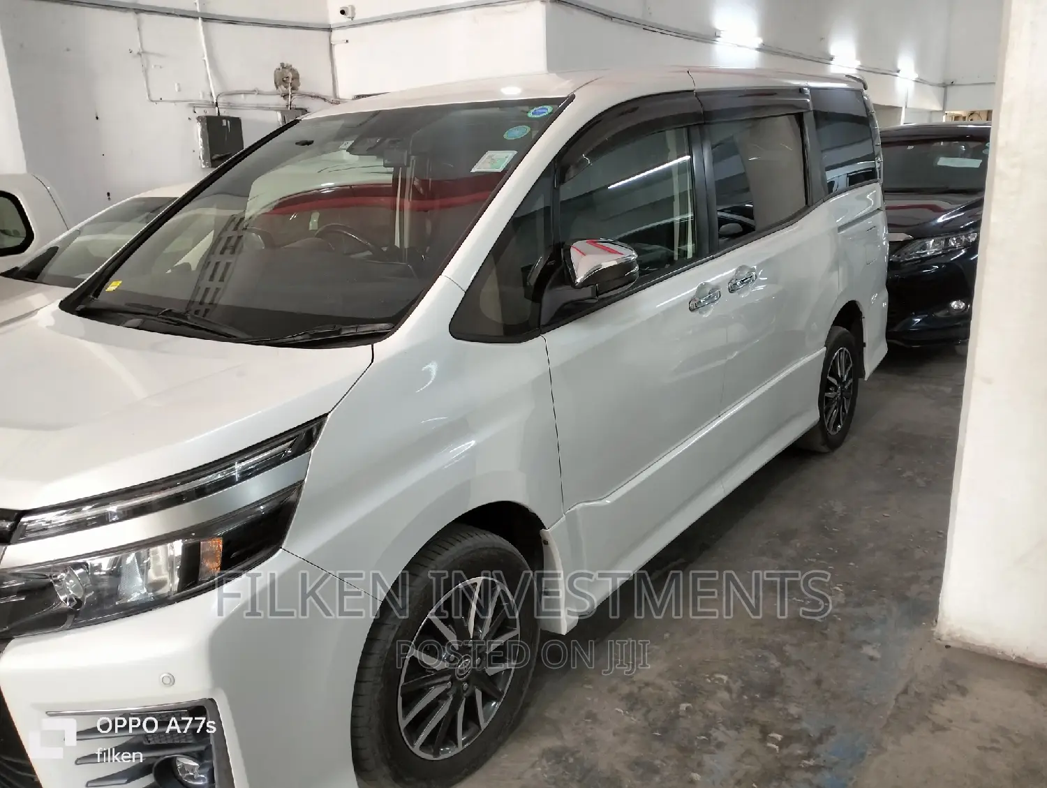 Toyota Voxy 2017 White