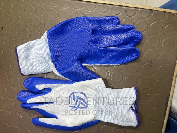 Working Gloves - main view