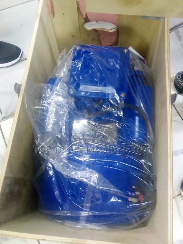 Kmax Motor 7.5hp - main view