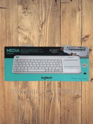 Logitech Plus Wireless Touch TV Keyboard-White - thumbnail 2