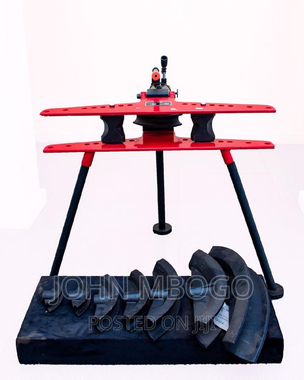 Hydraulic Pipe Bender.