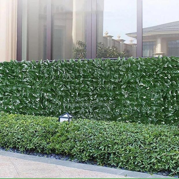 Artificial Leaf Privacy Fence* - thumbnail 2