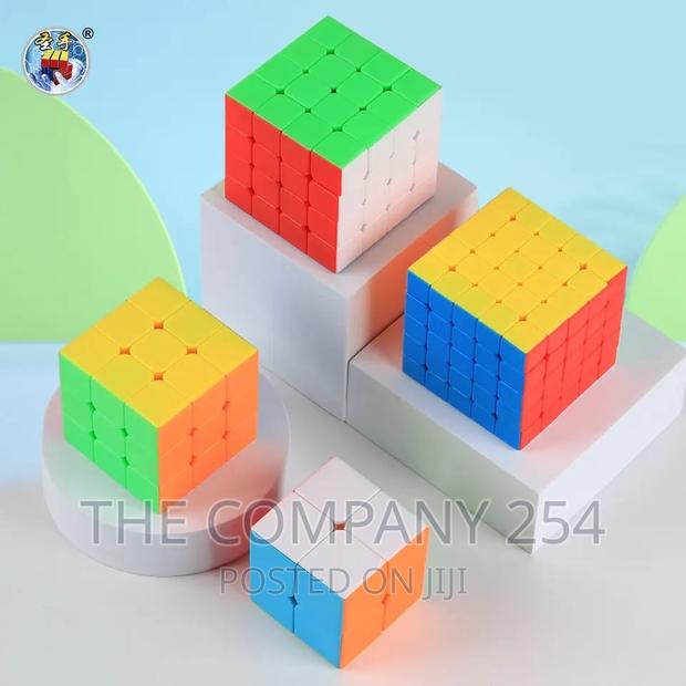 Speed Cube 4x4 Legend Series Stickerless Magic Cube Rubic . - thumbnail 3