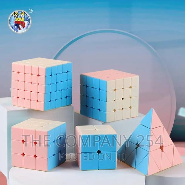 Speed Cube 4x4 Legend Series Stickerless Magic Cube Rubic . - thumbnail 15