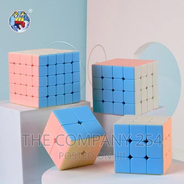 Speed Cube 4x4 Legend Series Stickerless Magic Cube Rubic . - thumbnail 16