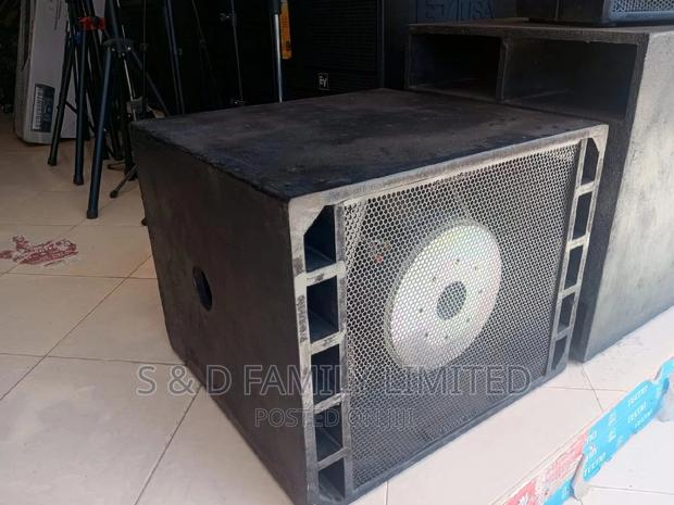 Reverse Single Bass Speaker - main view