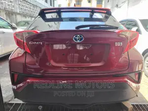 Toyota Land Cruiser 4.6 V8 AX 2017 Gold
