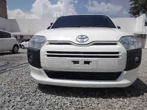 Toyota Probox 2016 Off white