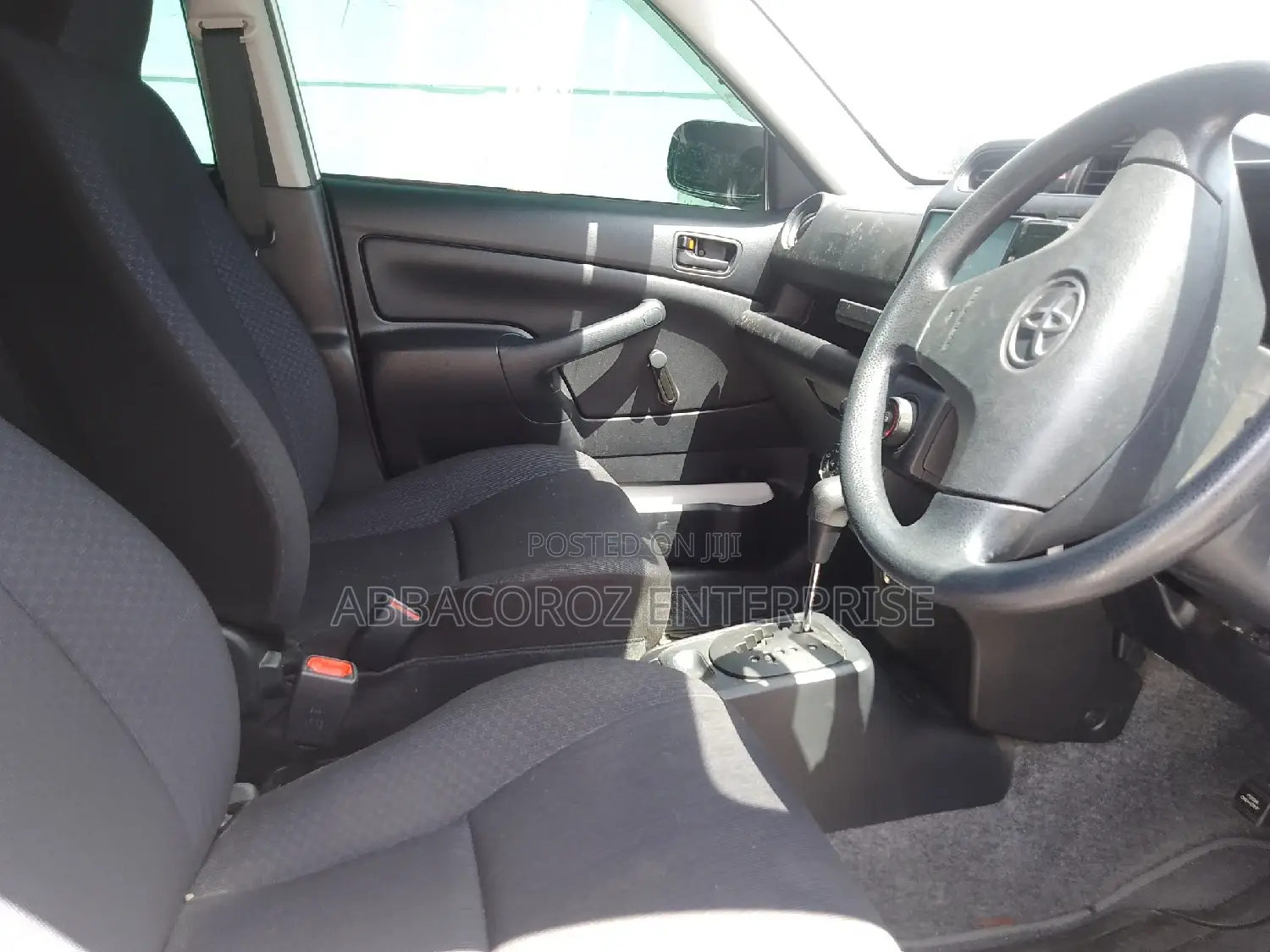 Toyota Probox 2016 Off white