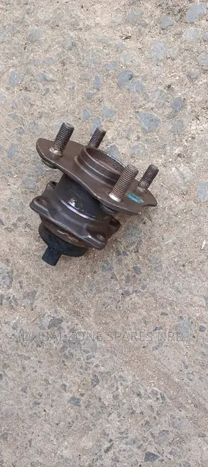 Nze, Fielder, Axio, Runx,Alex Rear Wheel Hubs Rear Wheel Hub